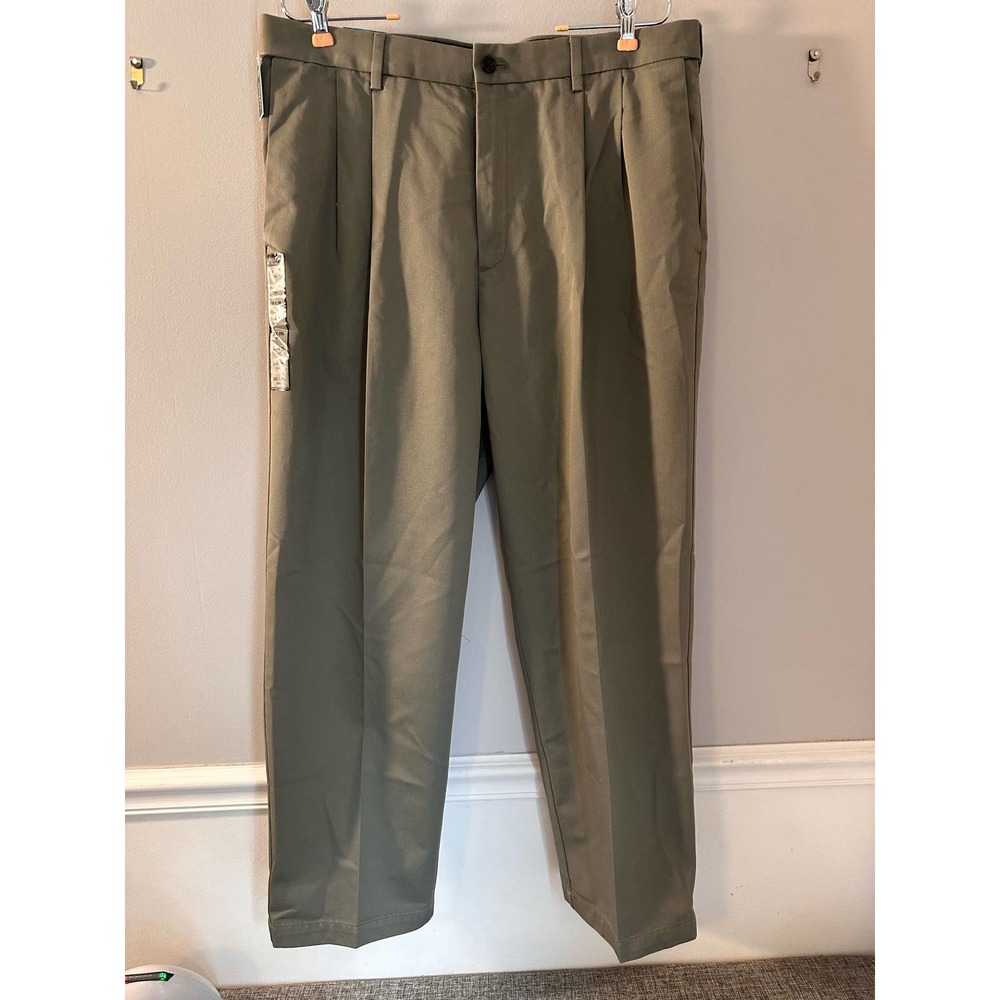 Haggar NWT Olive Khaki No iron work to weekend 36x29